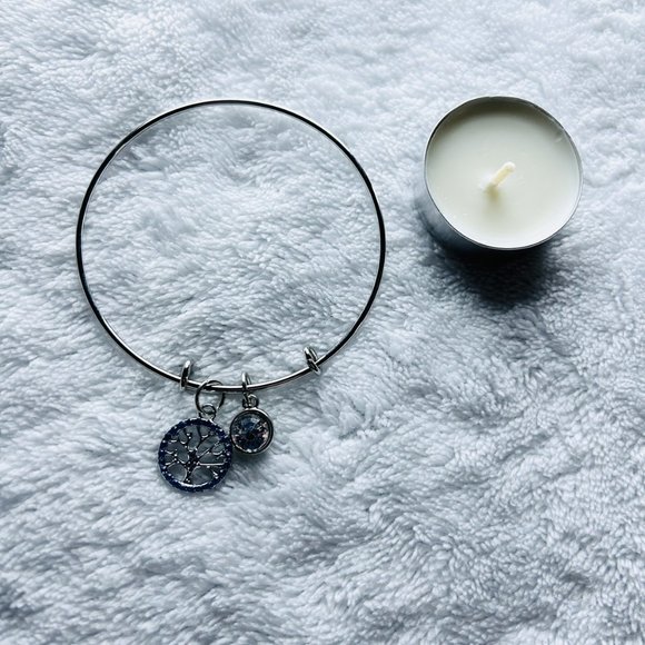 Handcrafted tree of life bangle - Picture 3 of 6